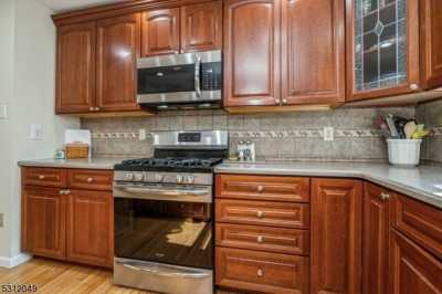 Home For Sale in Vernon, New Jersey