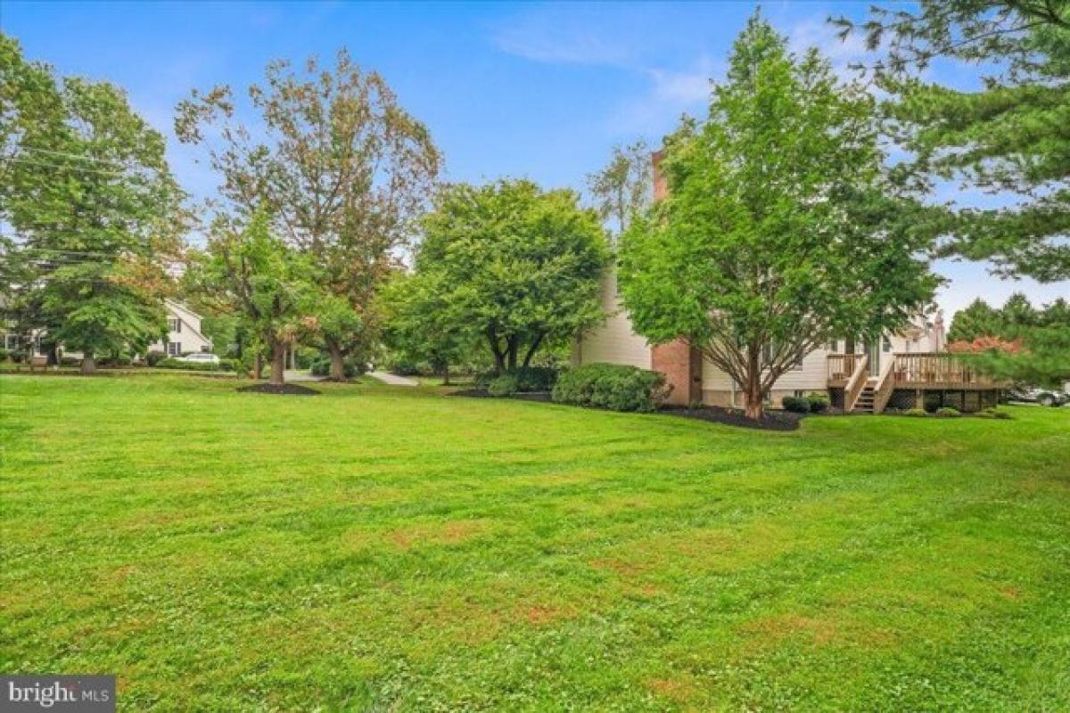 Picture of Home For Sale in Pennington, New Jersey, United States