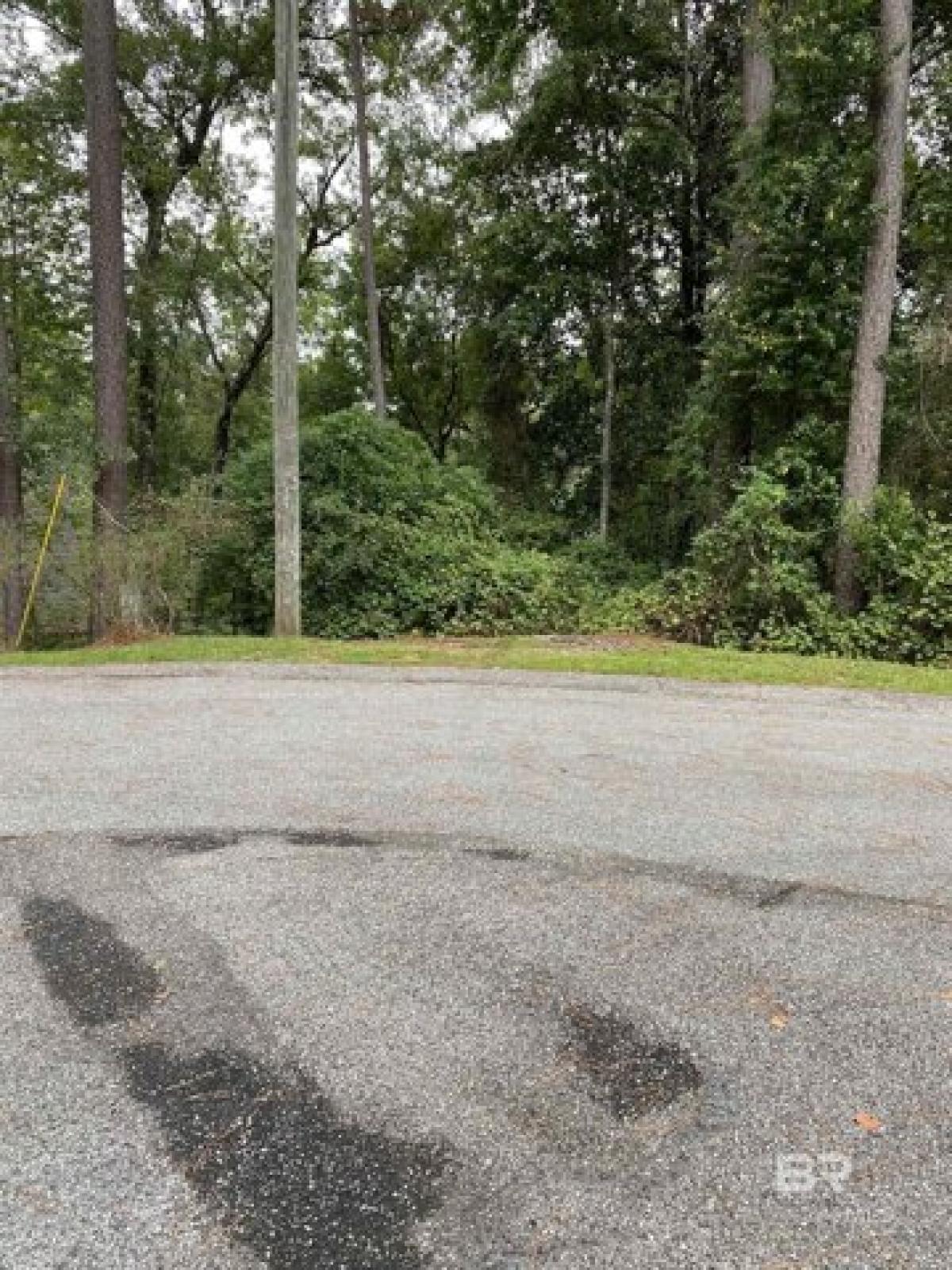 Picture of Residential Land For Sale in Daphne, Alabama, United States