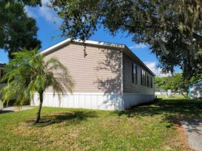 Home For Sale in Lakeland, Florida