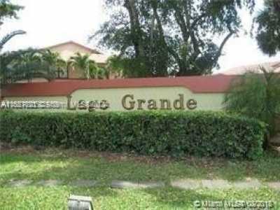 Home For Rent in Hialeah, Florida