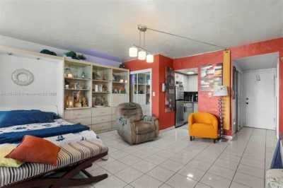 Home For Sale in Miami Beach, Florida