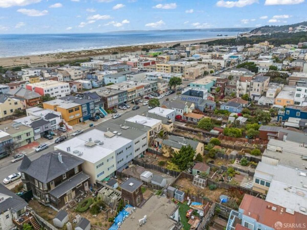 Picture of Home For Sale in San Francisco, California, United States