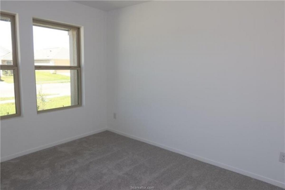 Picture of Home For Rent in Bryan, Texas, United States