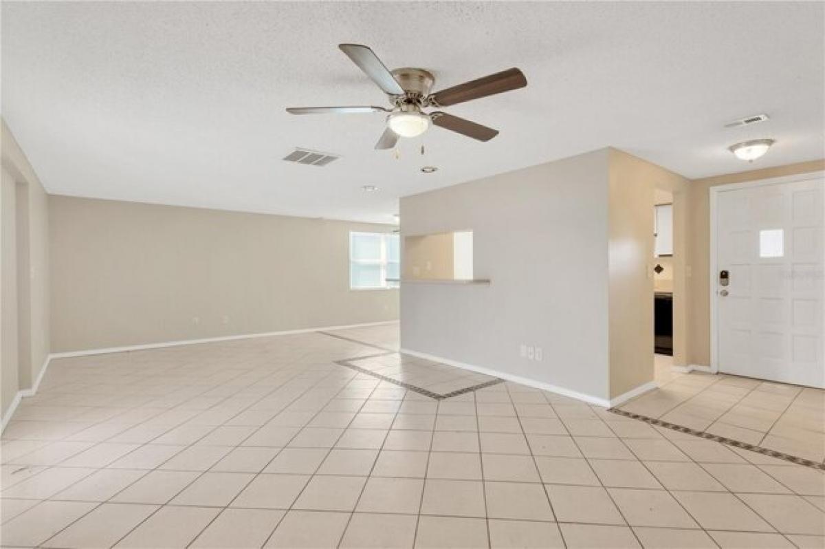 Picture of Home For Sale in Holiday, Florida, United States