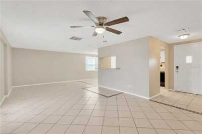 Home For Sale in Holiday, Florida