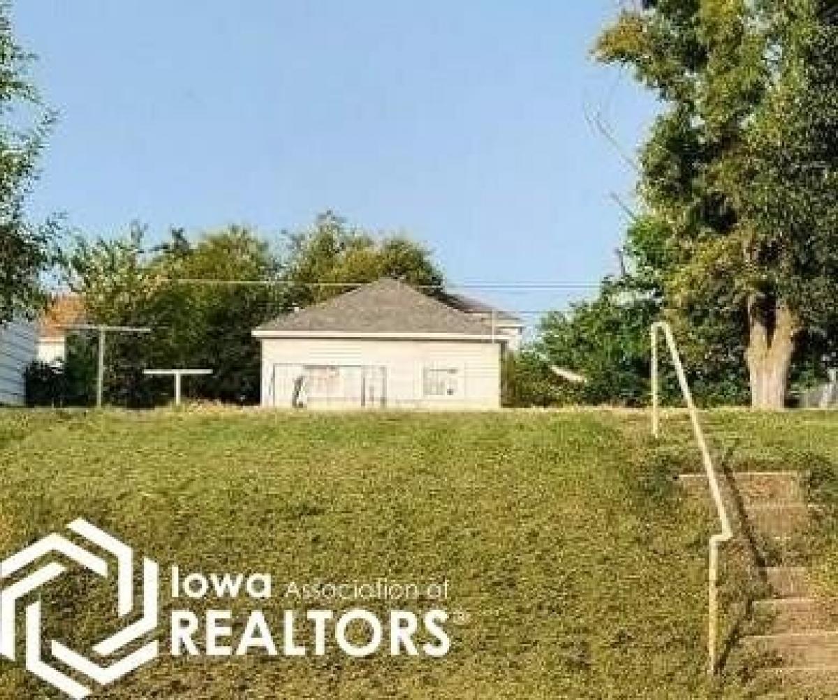 Picture of Residential Land For Sale in Keokuk, Iowa, United States