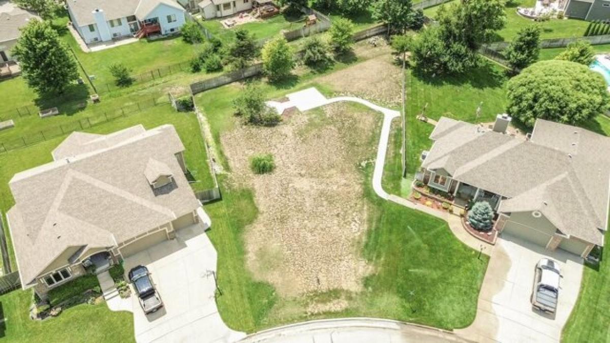 Picture of Residential Land For Sale in Wichita, Kansas, United States