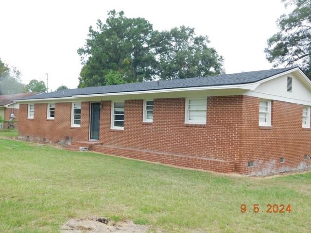 Picture of Home For Sale in Camilla, Georgia, United States