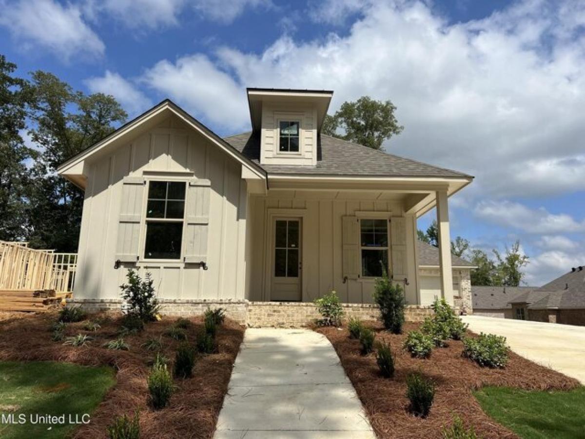 Picture of Home For Sale in Brandon, Mississippi, United States