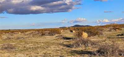 Residential Land For Sale in Palmdale, California