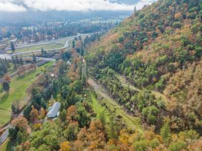 Residential Land For Sale in Gold Hill, Oregon