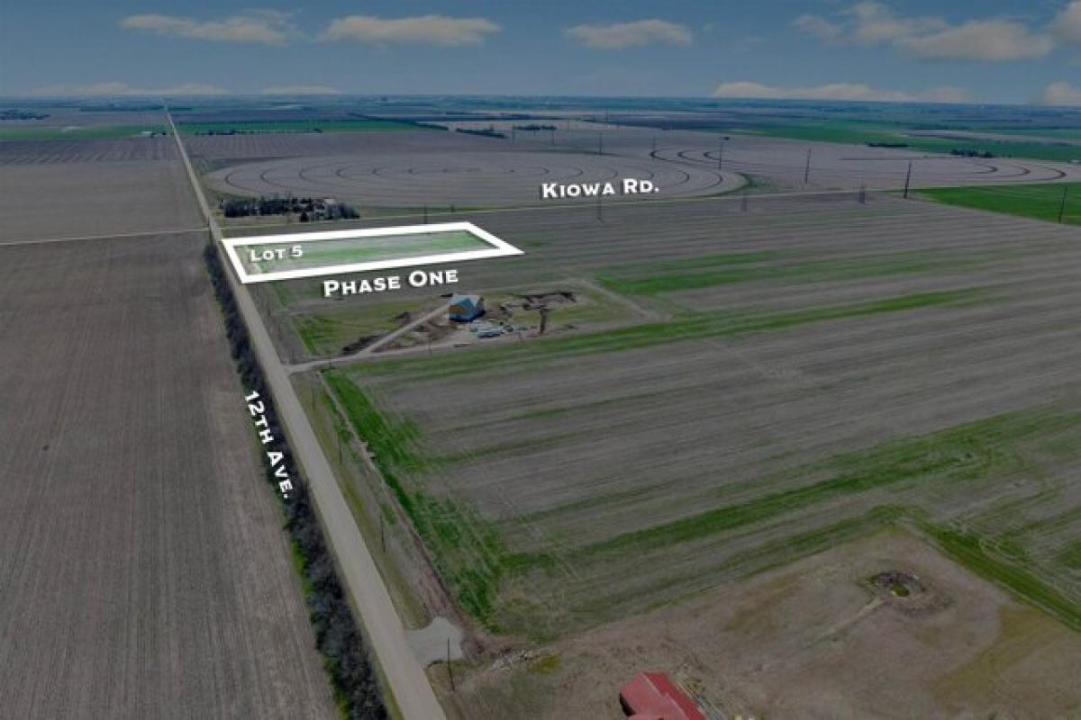 Picture of Residential Land For Sale in McPherson, Kansas, United States