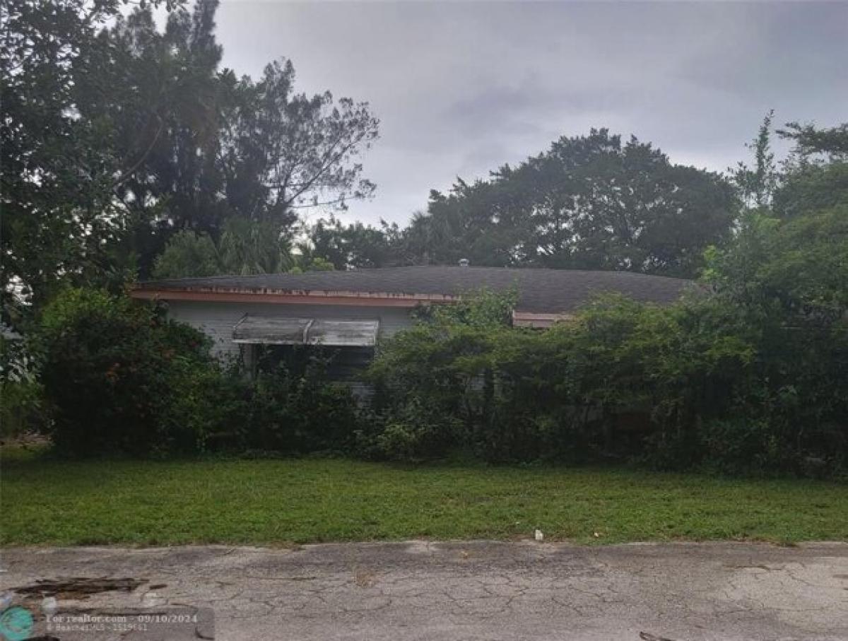 Picture of Home For Sale in Oakland Park, Florida, United States