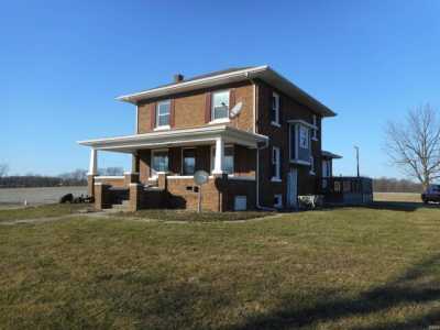 Home For Sale in Claypool, Indiana