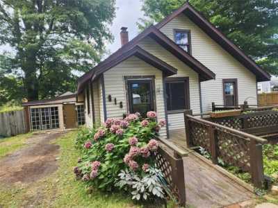 Home For Sale in Erie, Pennsylvania