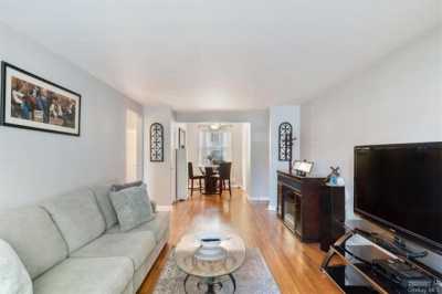 Home For Sale in White Plains, New York