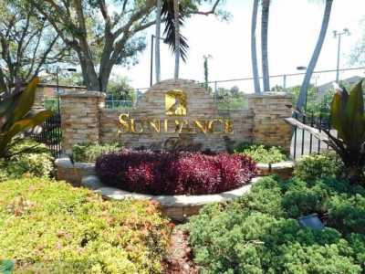 Home For Sale in Davie, Florida