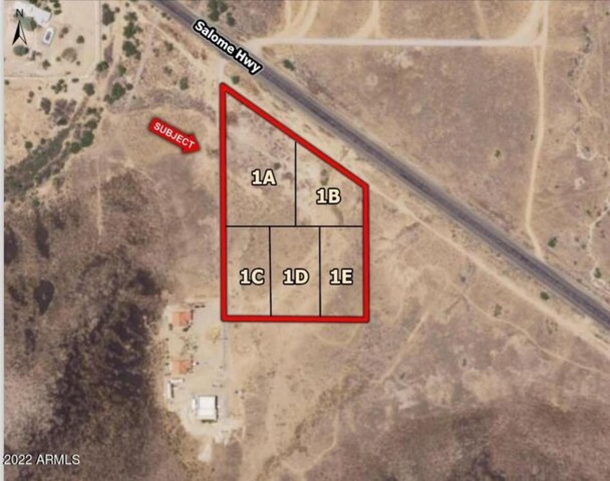 Picture of Residential Land For Sale in Tonopah, Arizona, United States