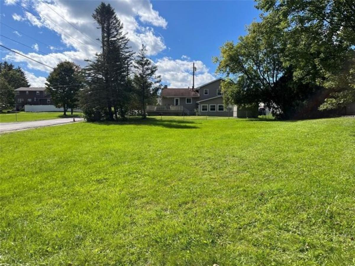 Picture of Residential Land For Sale in Endicott, New York, United States