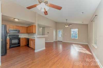 Home For Sale in Mooresville, North Carolina