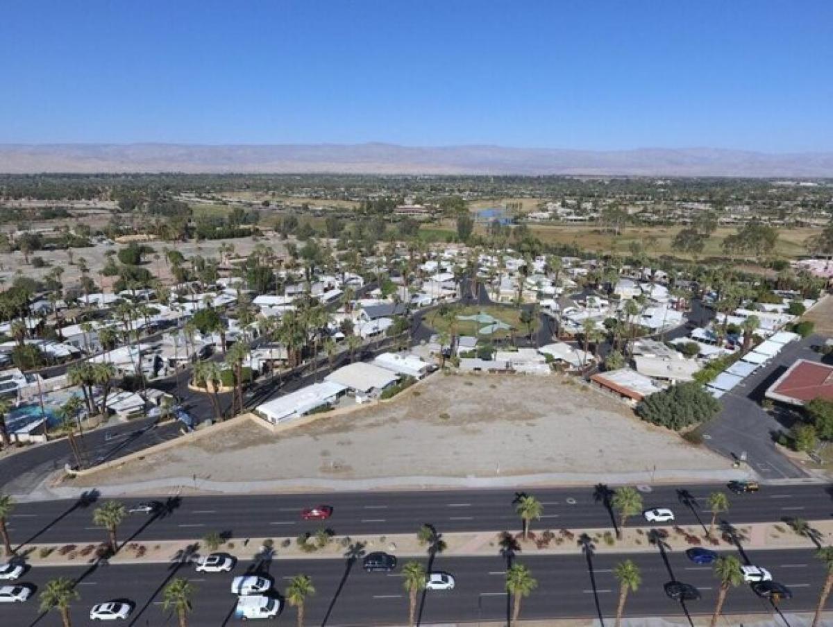 Picture of Residential Land For Sale in Rancho Mirage, California, United States