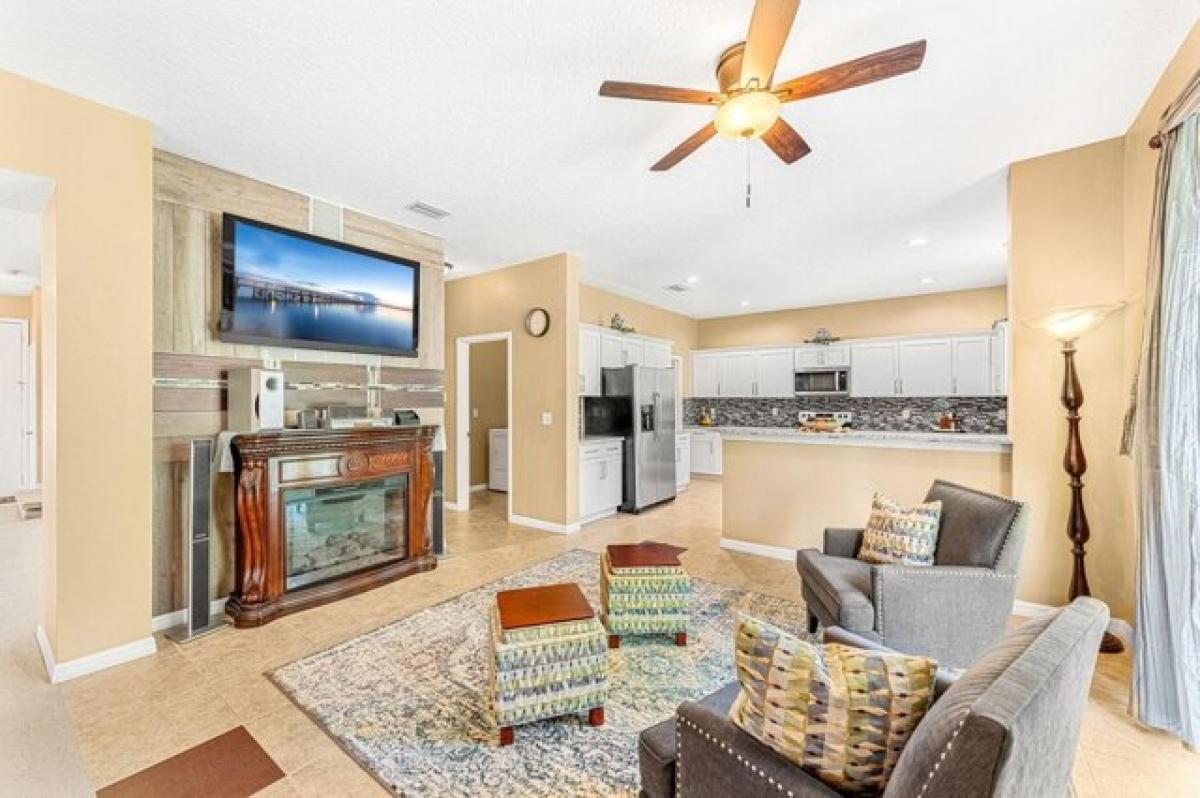 Picture of Home For Sale in Palm Bay, Florida, United States