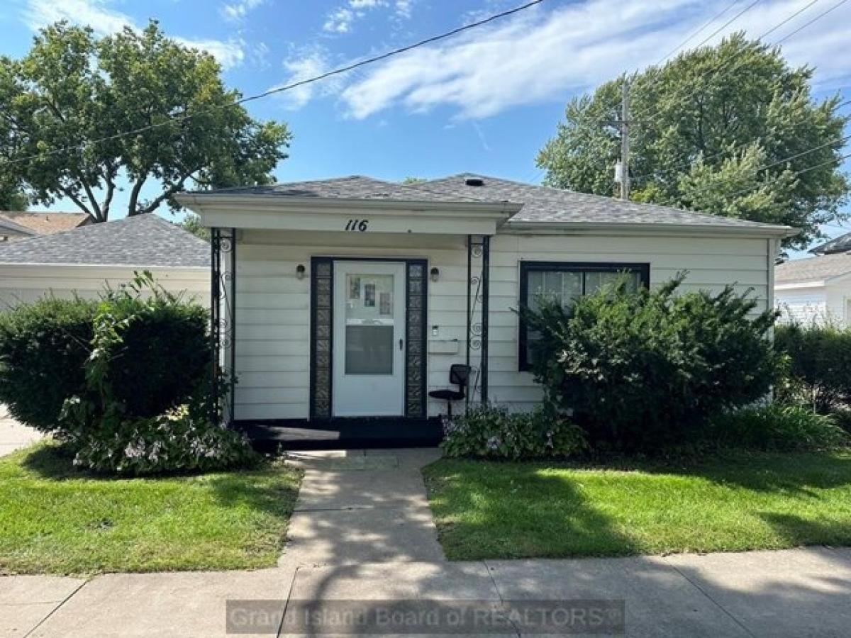 Picture of Home For Sale in Grand Island, Nebraska, United States