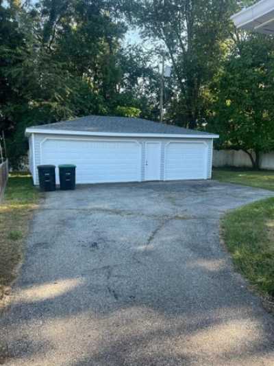 Home For Sale in Hobart, Indiana