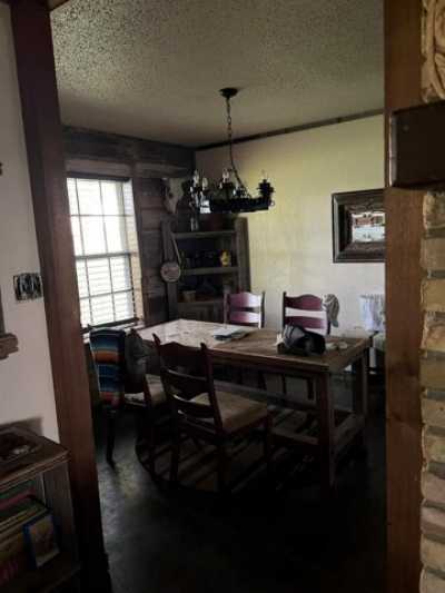 Home For Sale in Ennis, Texas