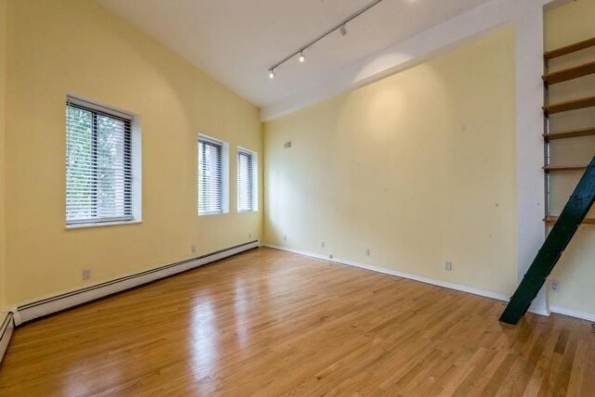 Picture of Apartment For Rent in Union City, New Jersey, United States