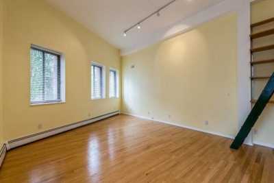 Apartment For Rent in Union City, New Jersey