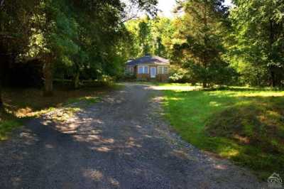 Home For Sale in Rhinebeck, New York