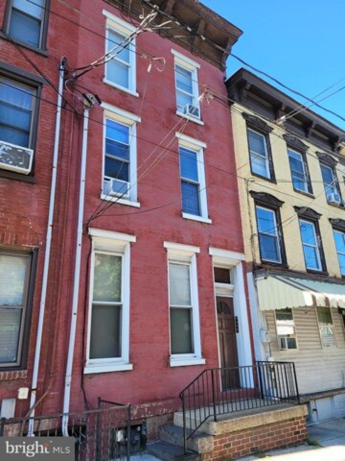 Picture of Home For Sale in Pottsville, Pennsylvania, United States