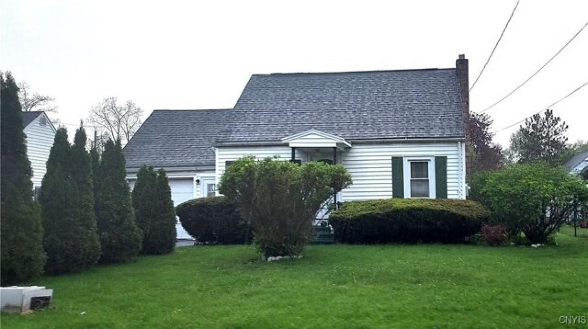 Picture of Home For Sale in Whitesboro, New York, United States