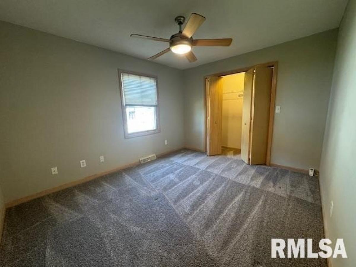 Picture of Home For Rent in Chatham, Illinois, United States