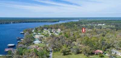 Residential Land For Sale in Crescent City, Florida