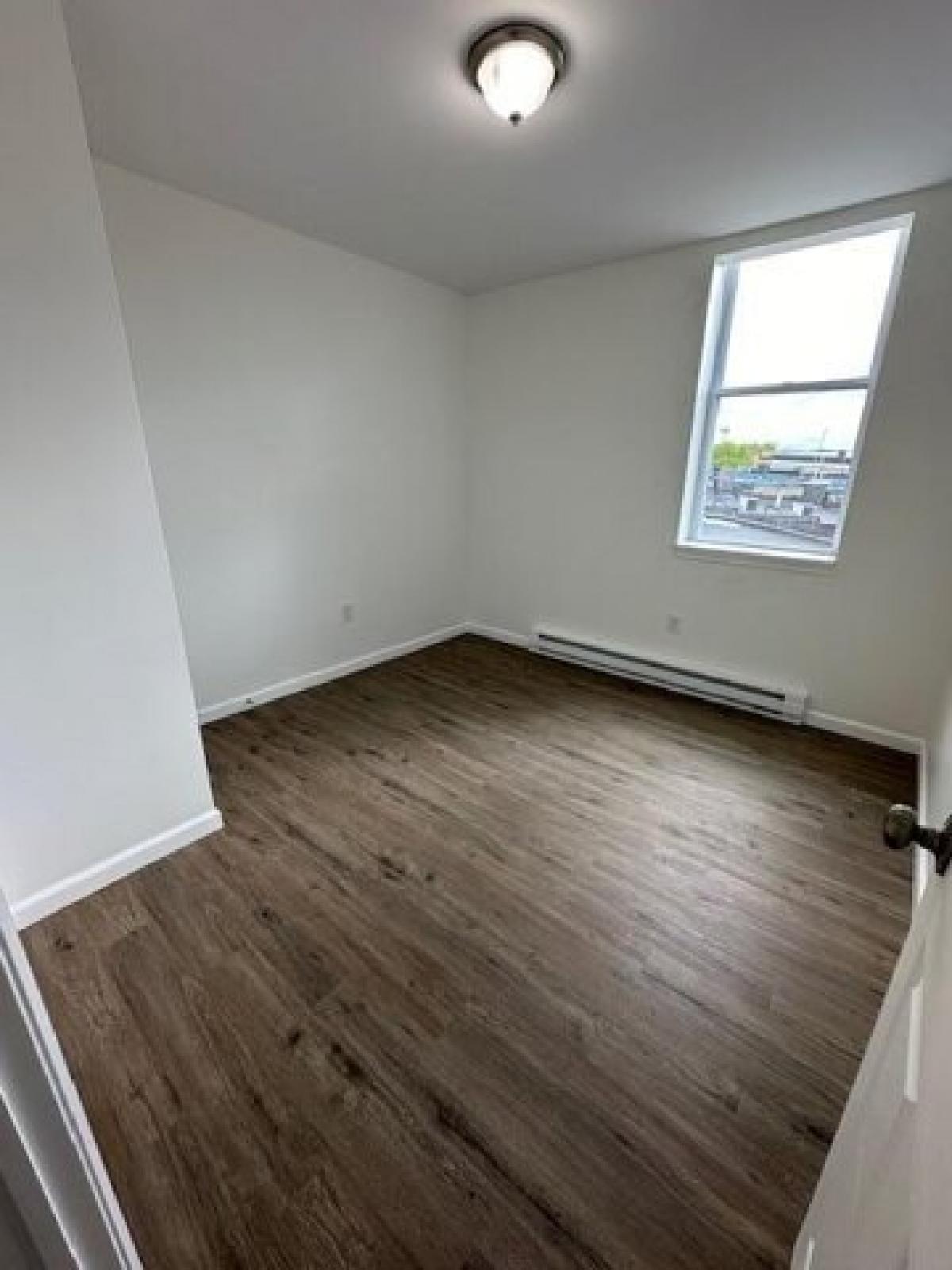 Picture of Apartment For Rent in Stroudsburg, Pennsylvania, United States