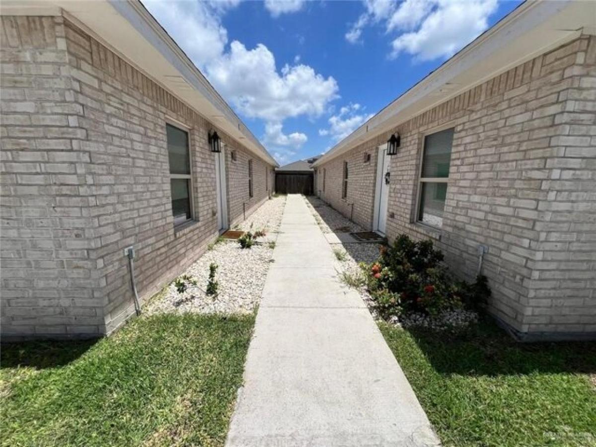 Picture of Home For Sale in McAllen, Texas, United States