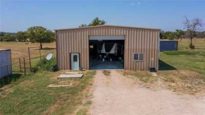 Home For Sale in Elm Mott, Texas