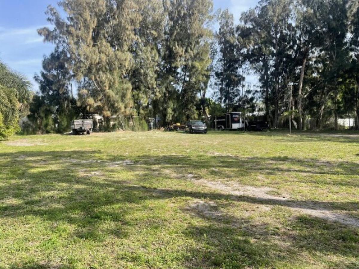 Picture of Residential Land For Sale in Fort Pierce, Florida, United States