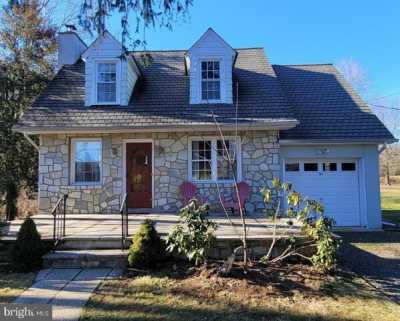 Home For Rent in Hopewell, New Jersey