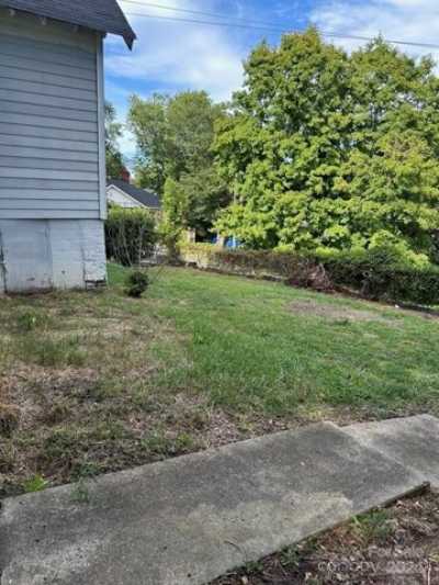 Home For Sale in Gastonia, North Carolina