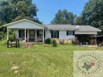 Home For Sale in Atlanta, Texas