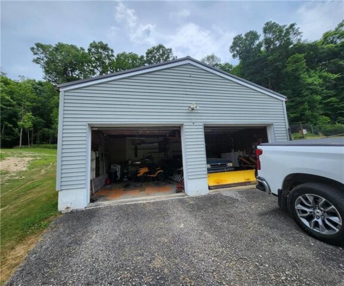 Picture of Home For Sale in Ligonier, Pennsylvania, United States