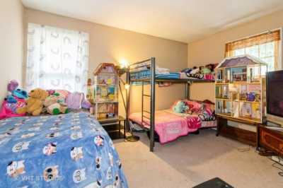 Home For Sale in Bolingbrook, Illinois