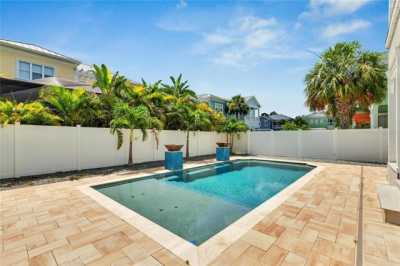 Home For Sale in Apollo Beach, Florida