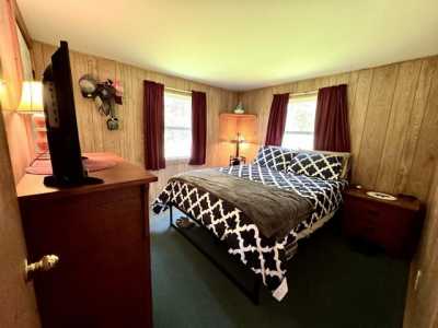 Home For Sale in Pittsburg, New Hampshire