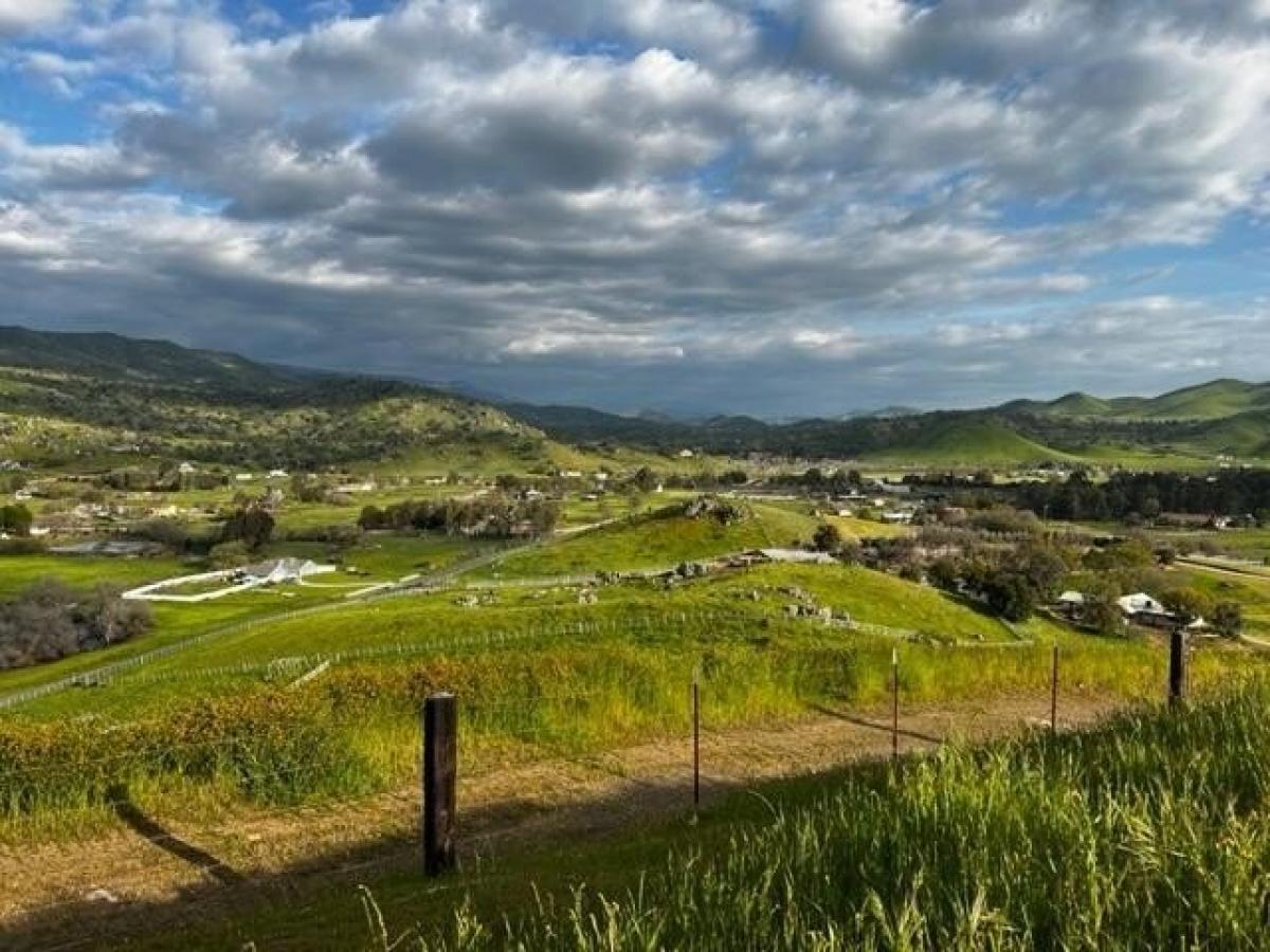 Picture of Residential Land For Sale in Exeter, California, United States