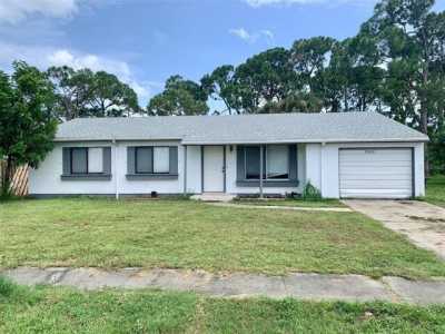 Home For Sale in North Port, Florida